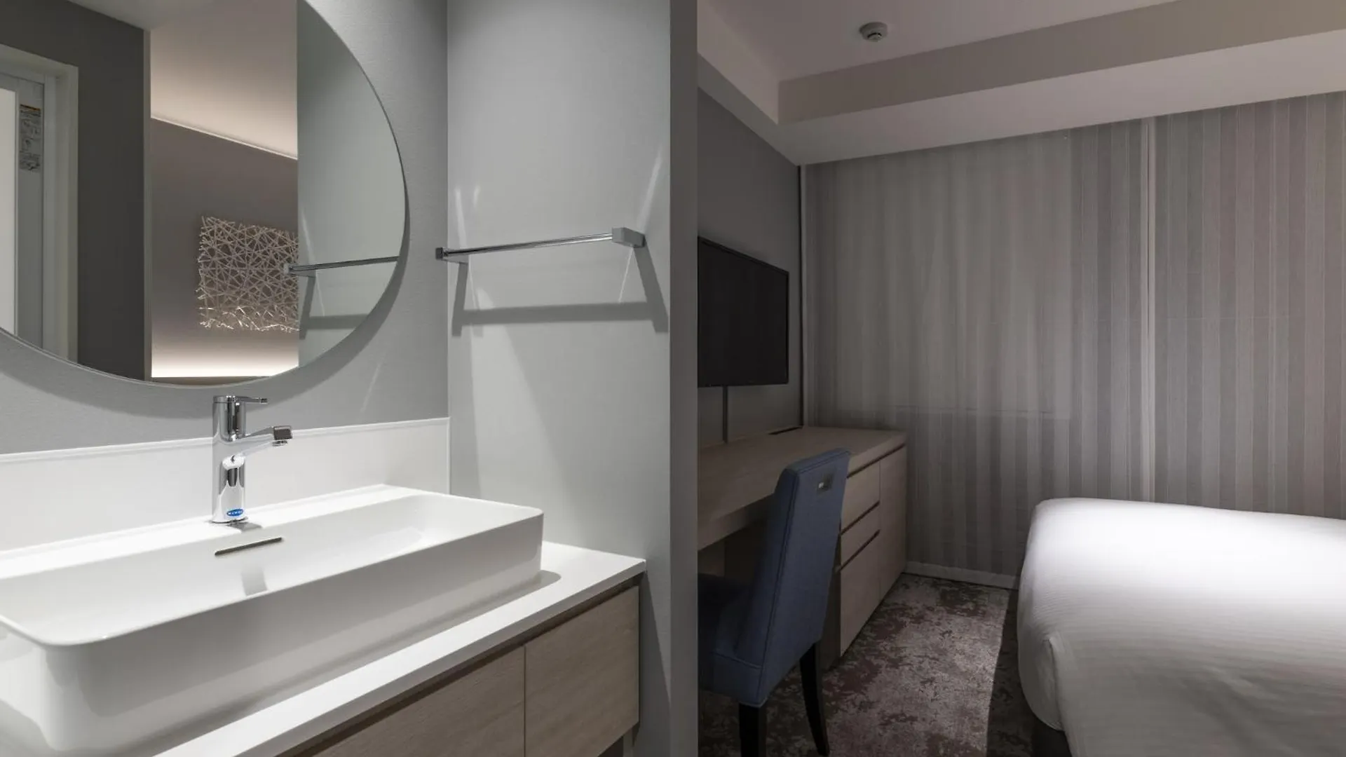 Hotel Forza Sapporo Station 3*,  Japan